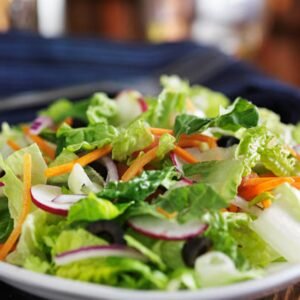 FRESH GARDEN GREEN SALAD