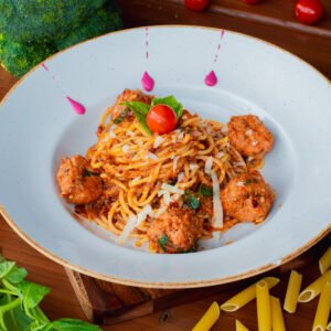 SPAGHETTI WITH MEAT BALLS